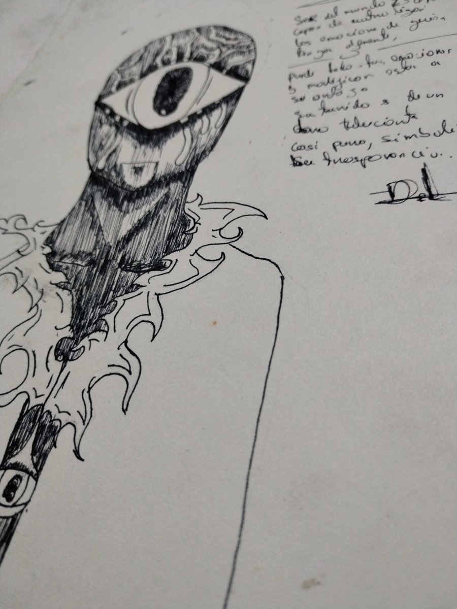 hiCallmeDL's tweet image. Otra de mis creaciones de autoría, en este caso es un &quot;Simpleye&quot;
Es un ser de mi universo creativo! 
SIMPLEYE 
ser que puede ver las emociones y modificarlas a su antojo, su traje reluciente y trasparente, hace alusión a que son tan puro e trasparente! 
Del mundo z38k 
- D.L