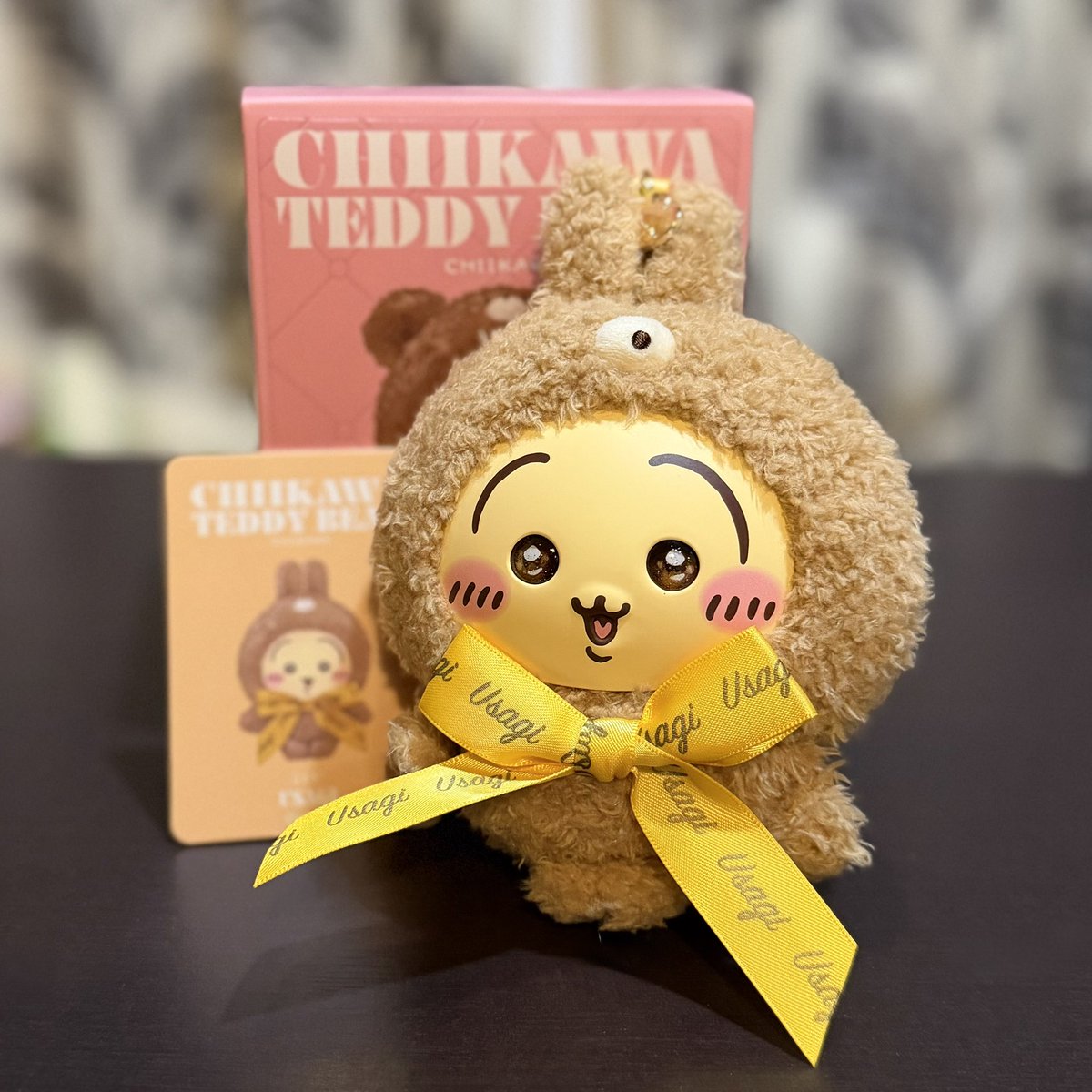 mikazukimasa's tweet image. これは可愛いっっ……🐰🙏🏻💖
お目目キラキラでふわふわで
ハートのチャームも袋も付いてて
箱まで可愛いよーーー！！！✨
これでブラインドじゃ無くて
この値段は安いと思う😭❣️❣️