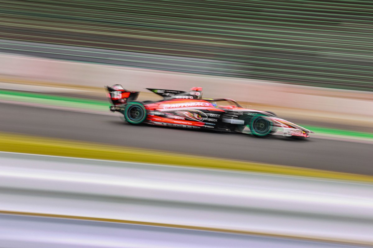 gekirinxx's tweet image. 2025.11.23
SUPER FORMULA 2025 Season
Series Champion
#15 TEAM MUGEN
#岩佐歩夢 選手(@ayumuiwasa_cars)
#SFormula #SFgo