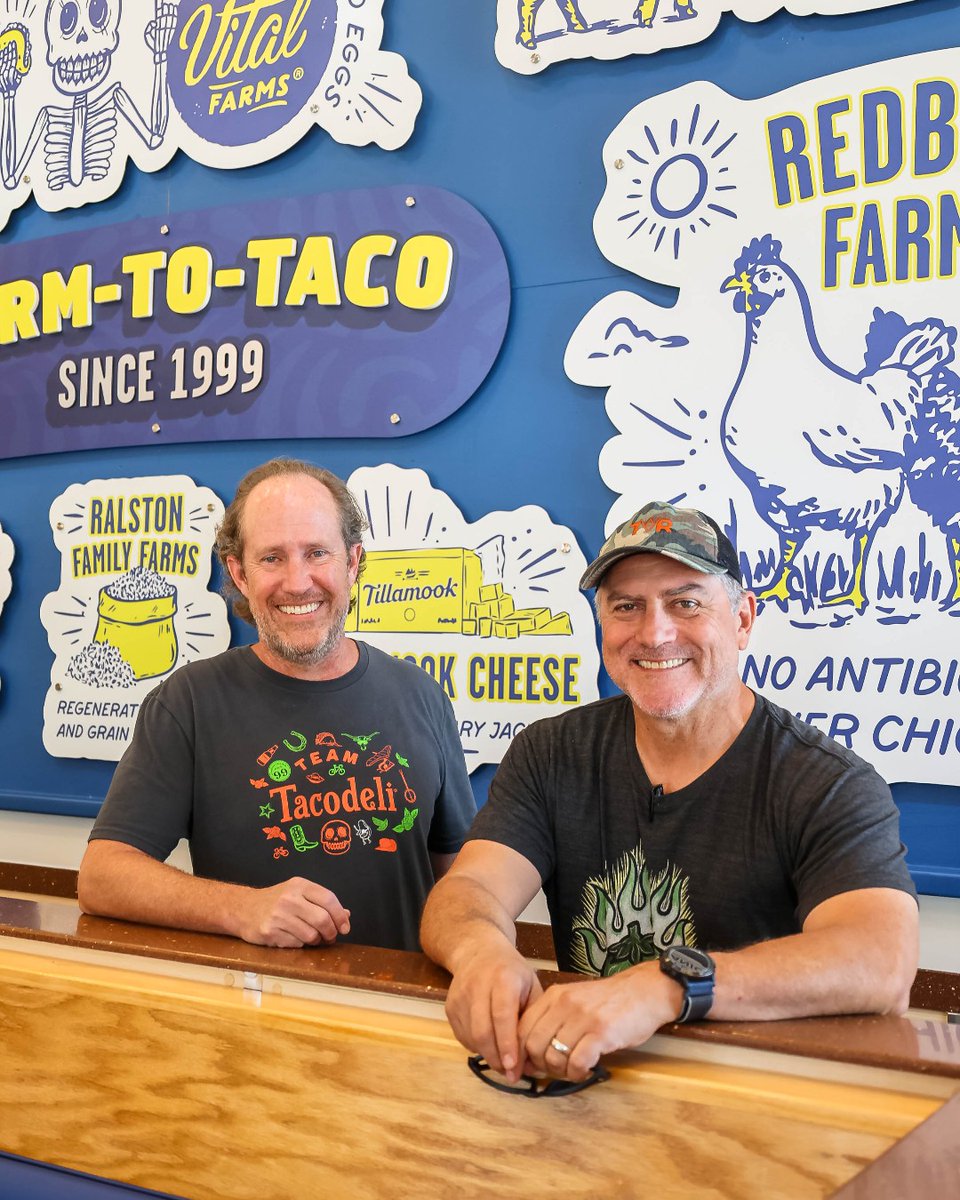 tacodeli's tweet image. Happy Thanksgiving from all of us at Tacodeli! 💛 We’ll be closed on Thanksgiving Day to celebrate with our loved ones, but we’ll be back bright and early for all you Black Friday shoppers!