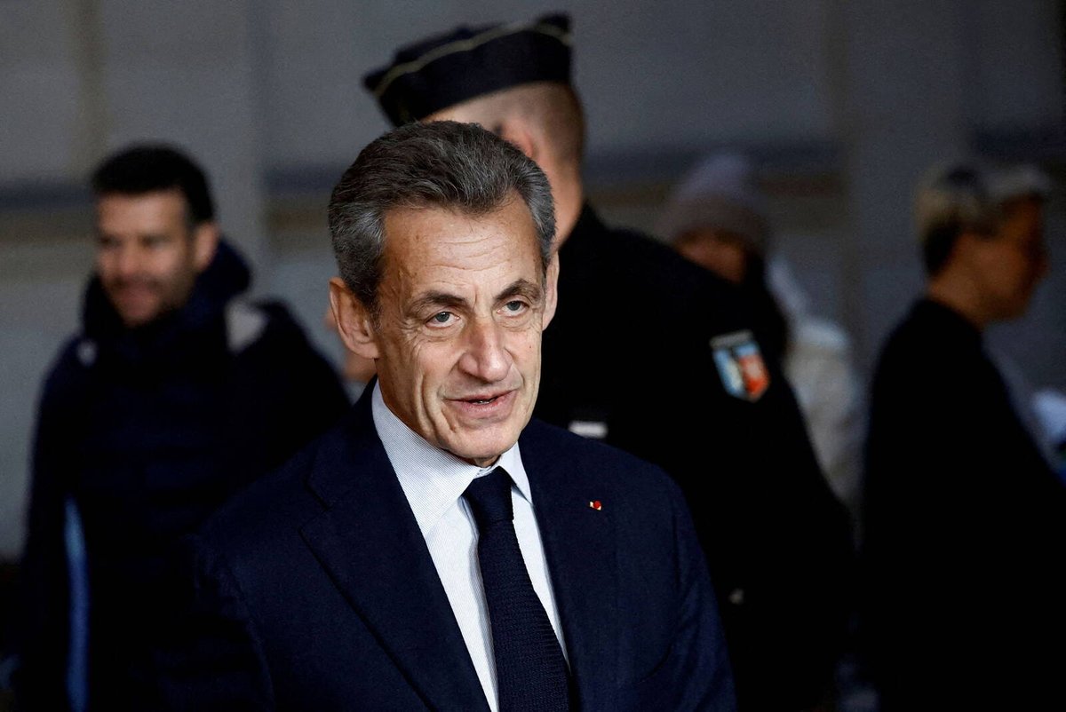 InfosFrancaises's tweet image. AFFAIRE BYGMALION : Nicolas Sarkozy est définitivement condamné à un an de prison, dont six mois ferme sous bracelet électronique, pour le financement illégal de sa campagne présidentielle perdue de 2012, après le rejet de son pourvoi en cassation. Sa deuxième condamnation pénale