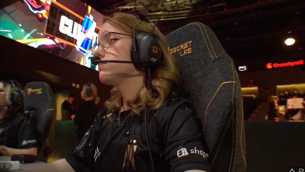 noia after a clutch: 😐