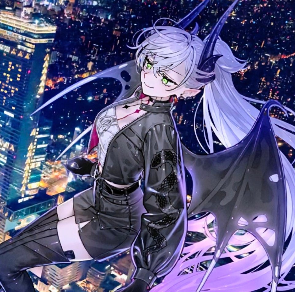 現代服があると改めて普段すごい格好してるなぁと再認識できていいよね 