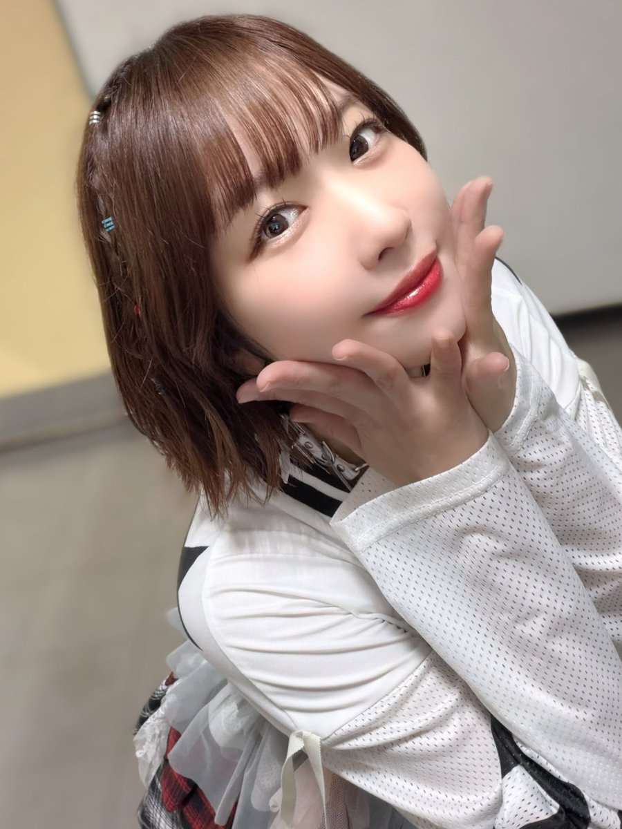 aimiです☻ ファイナルまであと2日✨ #愛美NEW_WORLDツアー