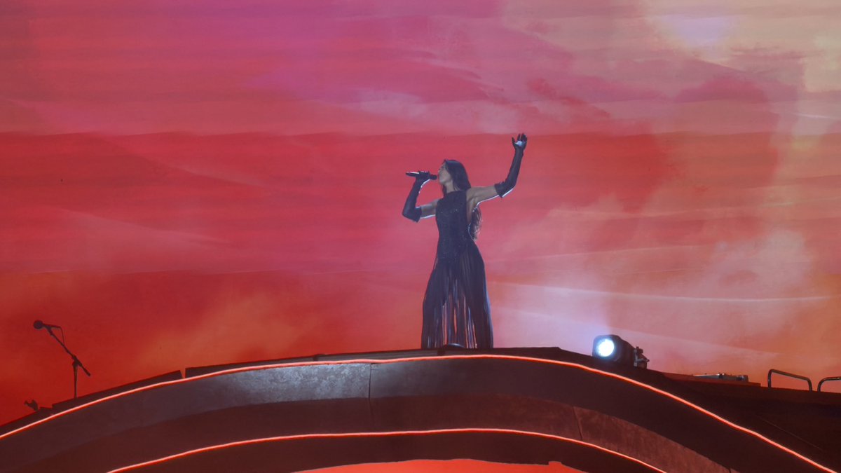 modeloderadio's tweet image. dua lipa en lima