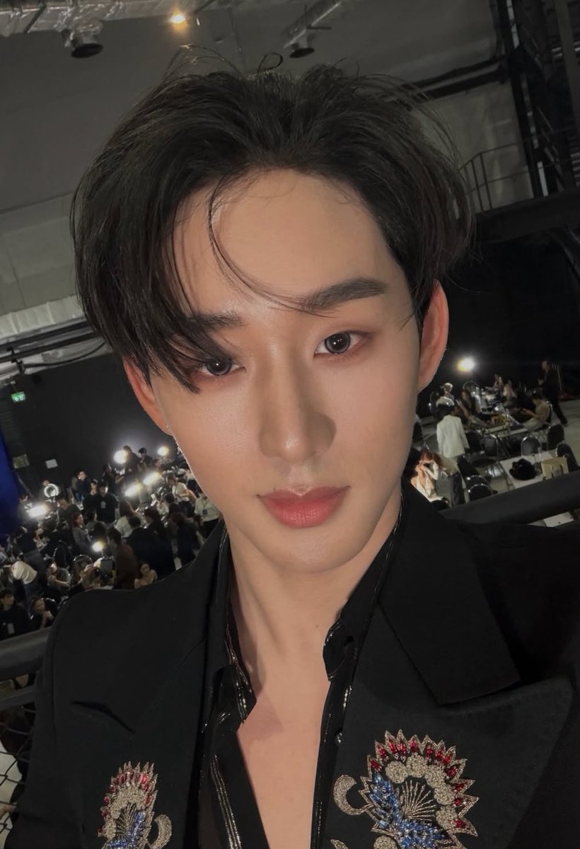 sthibtw_'s tweet image. คือจะไปจีบสาวที่ไหนได้ ถามจริง ๆ