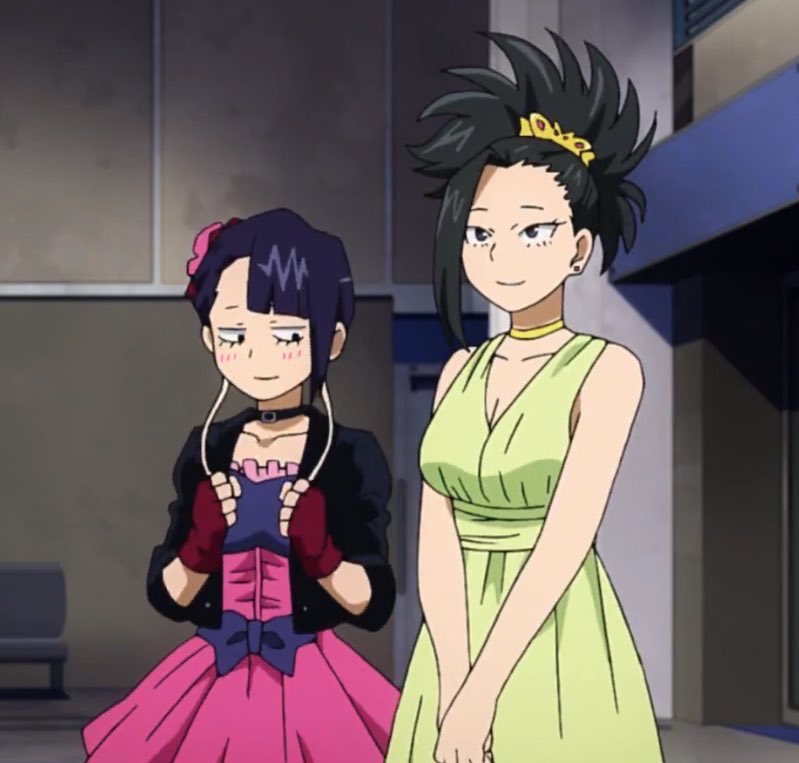 “kyouka stares at yaomomos boobs because shes jealous!” shes clearly just doing it for the love of the game