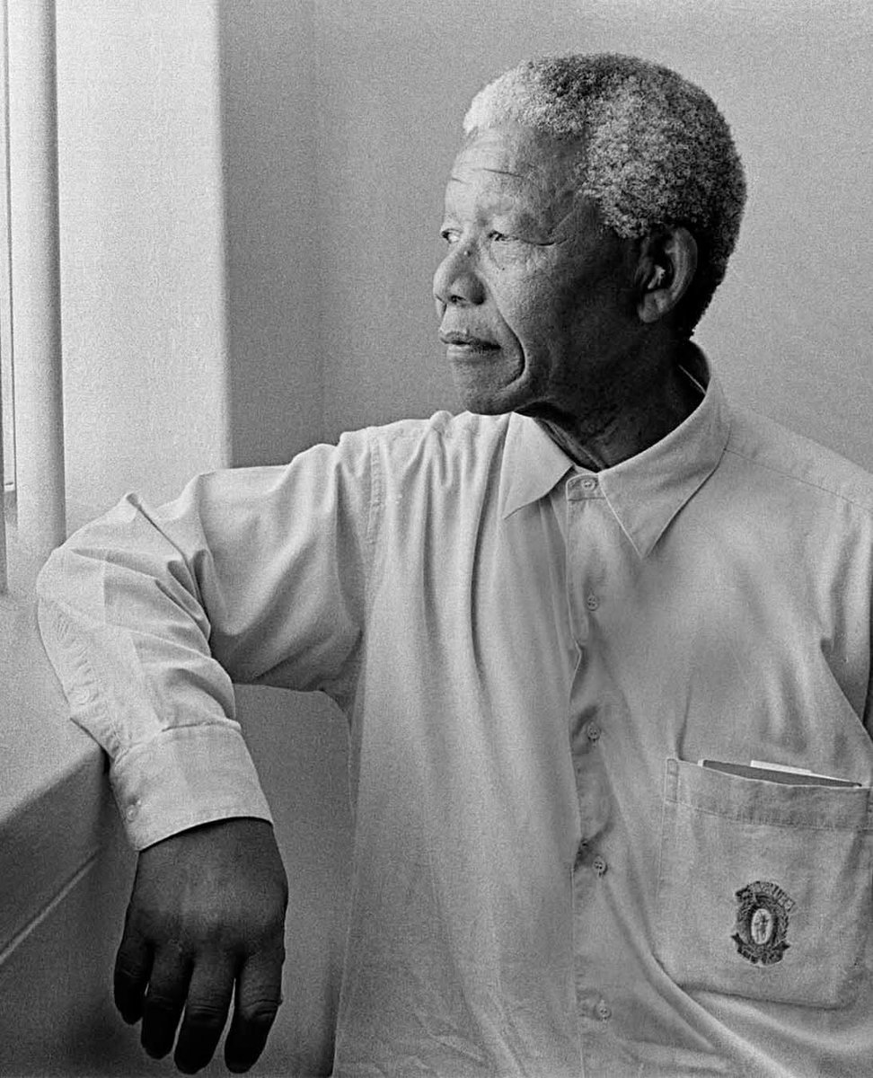 الفساد ليس مجرد سرقة للمال العام، بل هو سرقة لأحلام الناس ومستقبلهم ."

- نيلسون مانديلا