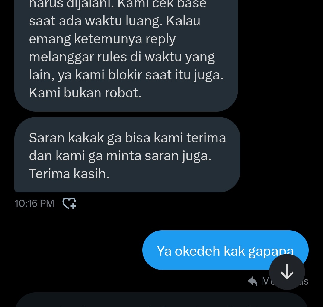 aulnrfdlla's tweet photo. 'kami blokir saat itu juga'. Kebanyakan yg kena blokir ga ngeh salahnya dimana karena notif warningnya ga masuk (termasuk aku). Kalau begitu, bisa lewat DM ya kan, tapi yah maybe semua adminnya terlalu sibuk buat ngurus base 🙏🏻 https://t.co/rB2sqMKqXQ