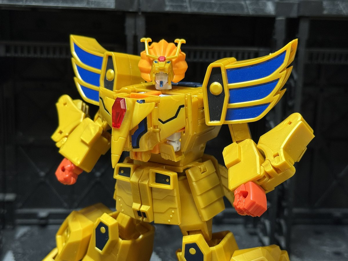 獣王合体！レオンカイザー！