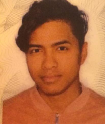 OrlvndoA's tweet image. #URGENTE | La tiranía de Maduro secuestra y desaparece en Charallave a gran parte de la familia del diputado opositor de Voluntad Popular, Fernando Orozco —quien se encuentra en la clandestinidad desde hace varios meses.

Fueron desaparecidos su hijo, Brayant Orozco; su esposa,…