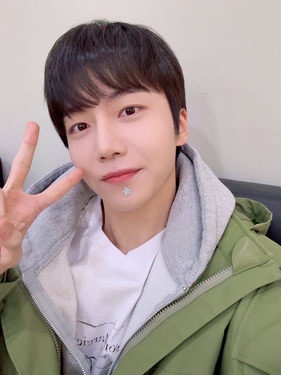 PENTAGON ウソク　チェキ PENTAGON ウソク チェキ PENTAGON ウソク直筆サイン入りチェキKCON2024