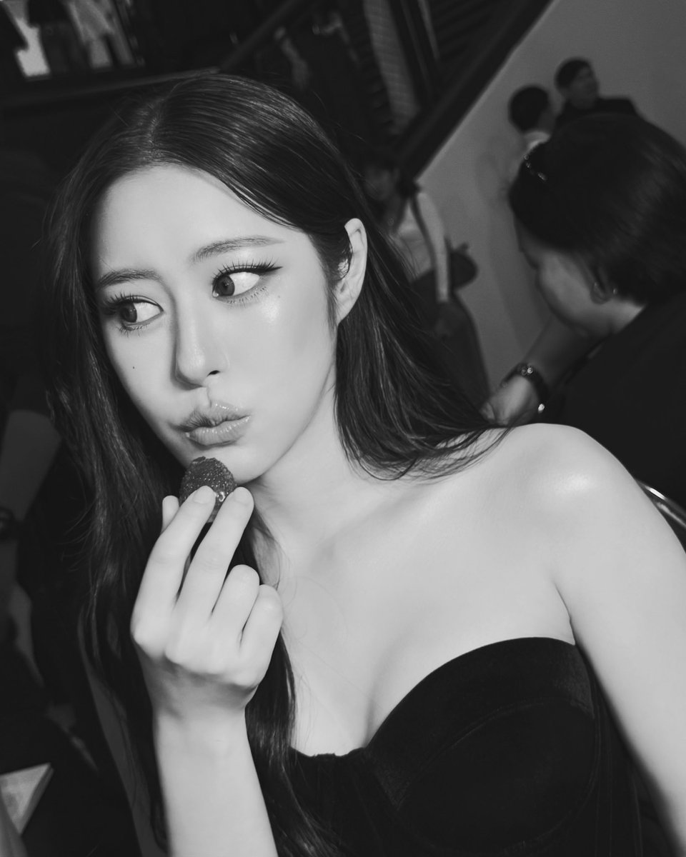 Ciize155cm's tweet image. ของขวัญปีใหม่🖤