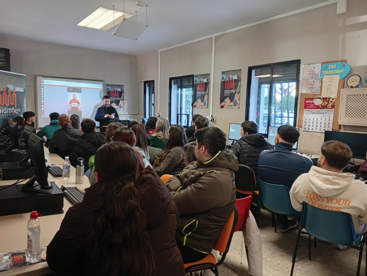 Espacios Digitalex tweet media