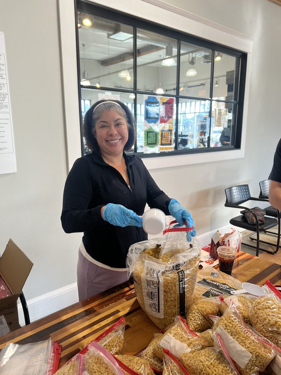 Free Geek tweet media