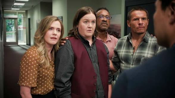 abaker20's tweet image. When Barb sees that the North Hollywood branch is successful, she tries to find out what&apos;s in their secret sauce. 

Here&apos;s a recap and review of #dmvcbs, &quot;There Is No I in DMV&quot;:
abaker20.blogspot.com/2025/11/recap-…