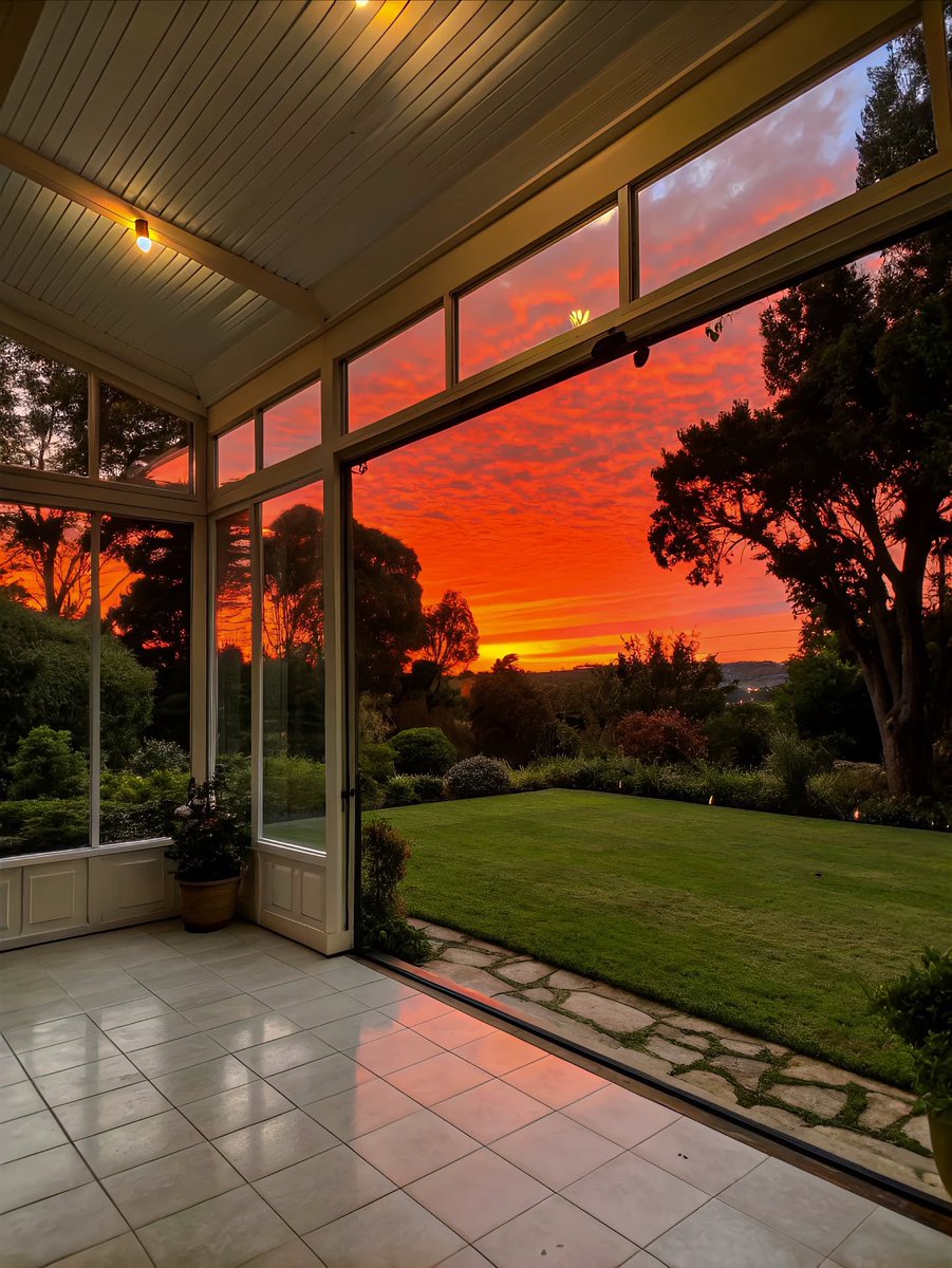 tmbIrpics's tweet photo. Golden hour https://t.co/TwRN60yyeU