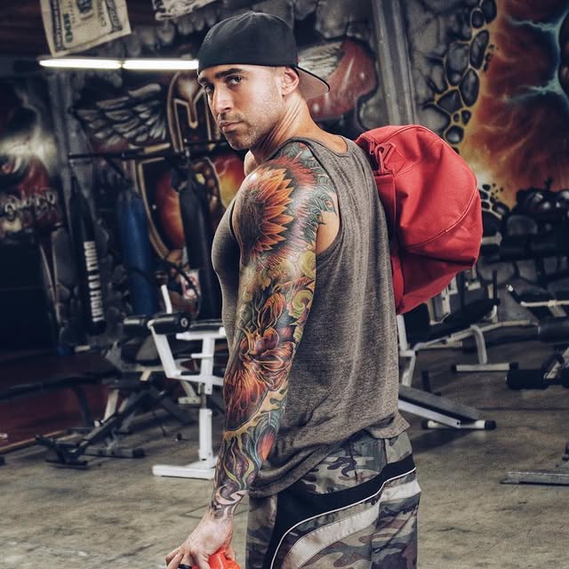 On the grind—about to get in another workout. Not just for <a href="/FCWRP/">FCW</a> upcoming #FCW44 this Friday, but to balance out all the food I plan on crushing tomorrow.