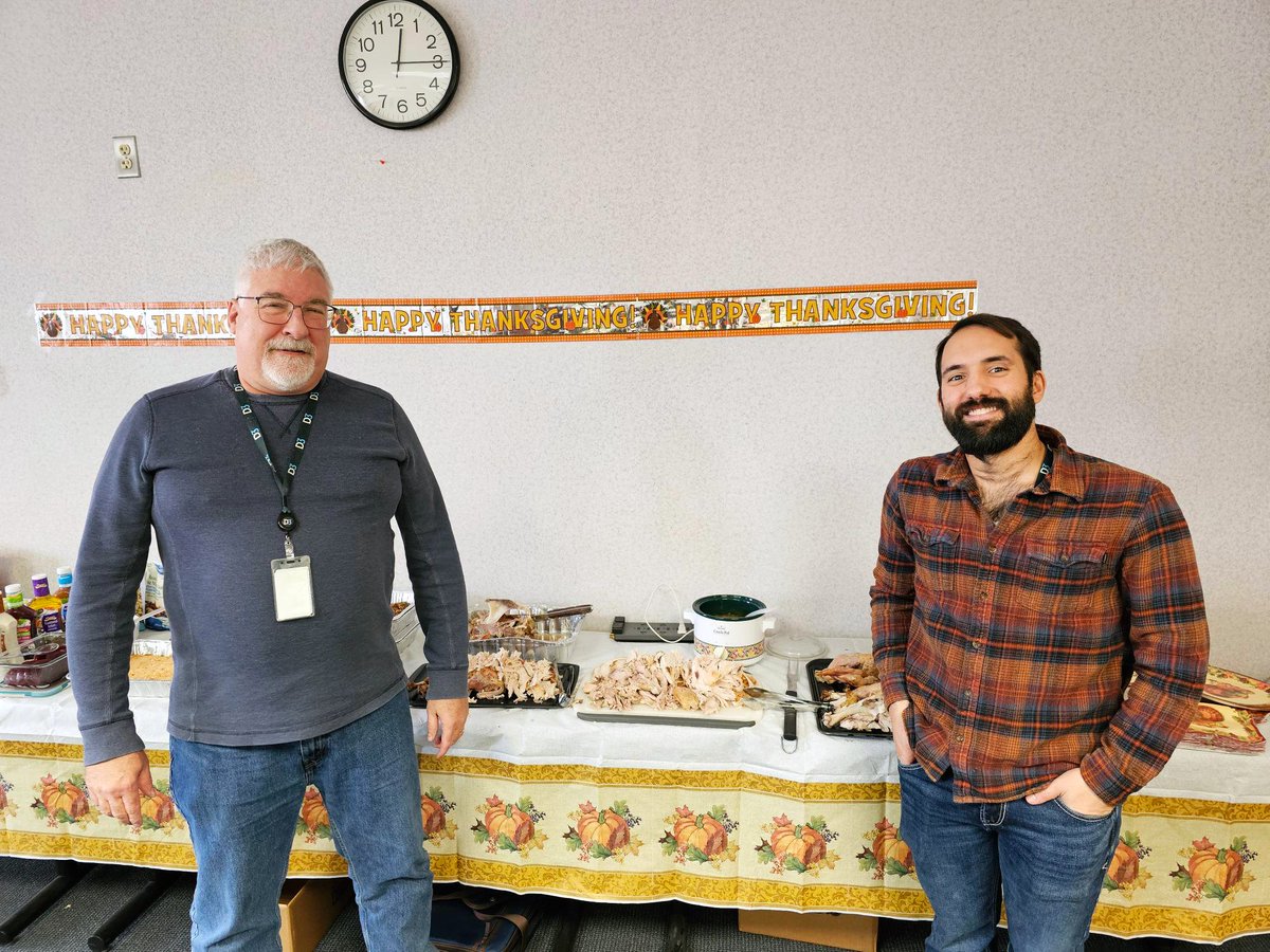 D3 Embedded tweet media