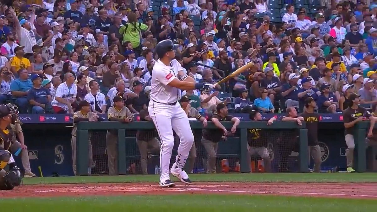 Top Plays of 2025: No. 44
Cal Raleigh's historic season hits another milestone with home run No. 50!