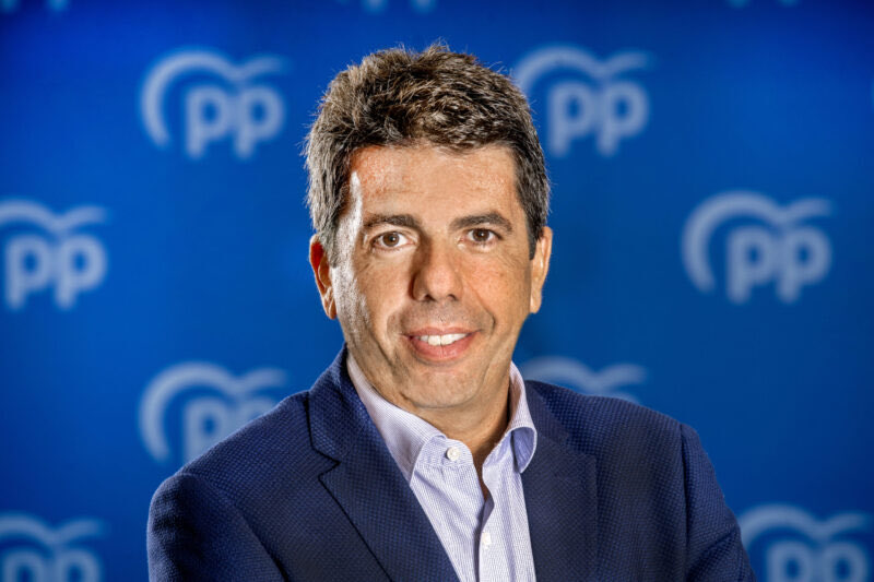 UnSrdeBarcelona's tweet image. “De aquellos polvos, estos lodos”