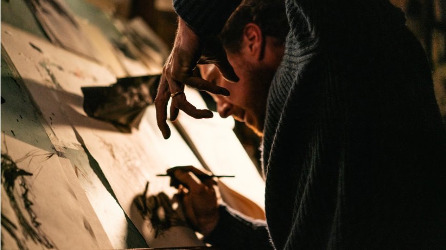 GeekVibesNation's tweet image. &apos;The Thing With Feathers&apos; Review - A Flightless And Torturous Movie On Grief 

Review: bit.ly/48dnVEf