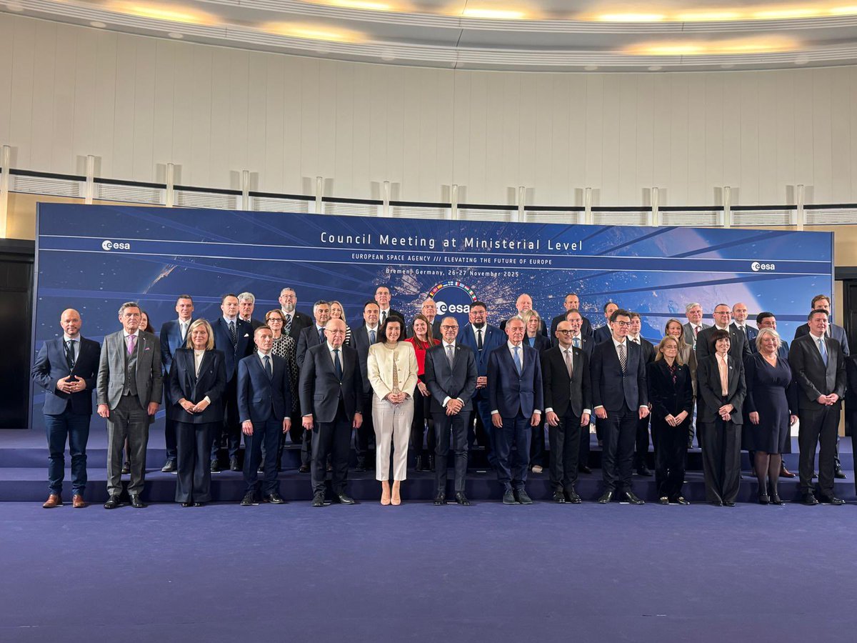 🚀Šodien pārstāvu Latviju Eiropas Kosmosa aģentūras ministru padomē Brēmenē, kur dalībvalstis apstiprina EKA budžetu nākamajiem trīs gadiem un nosaka kopīgās prioritātes Eiropas kosmosa attīstībai.