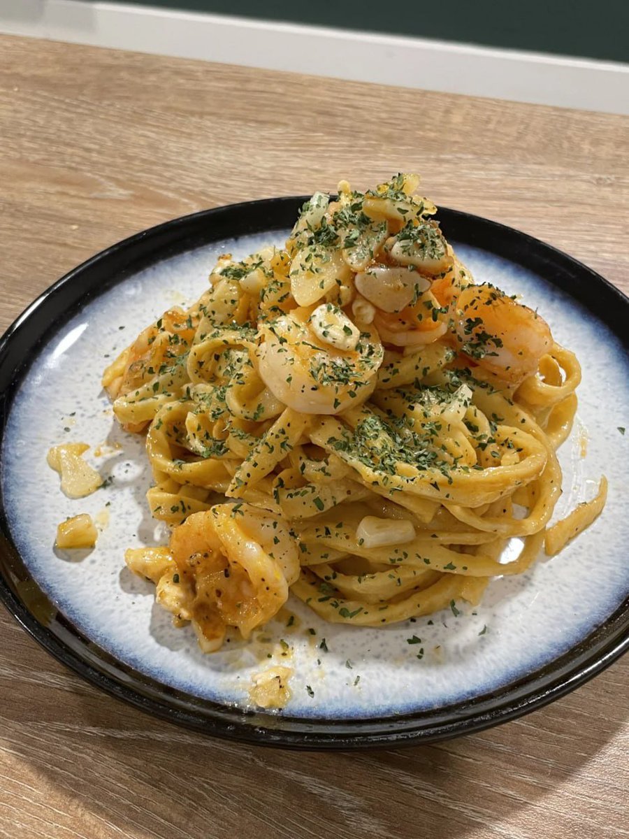 SecretsofMy's tweet image. Handmade shrimp pasta, LOL