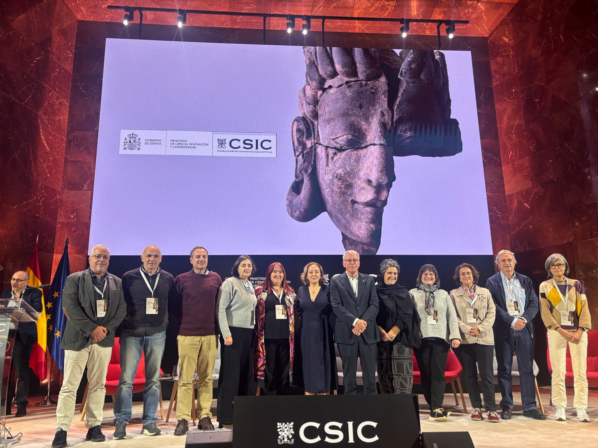 CSICasturias's tweet image. La delegada y las direcciones de los centros e institutos del CSIC en Asturias asistieron en Madrid a la reunión de equipos directivos del CSIC.
Objetivo:reforzar su estrategia institucional y científica, abordando retos clave para el futuro de la investigación.