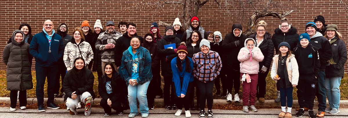 #Gratitude changes attitude. Project Thanksgiving at #d83shines was a success! 

thepositiveprincipal.org/2025/11/26/gra…