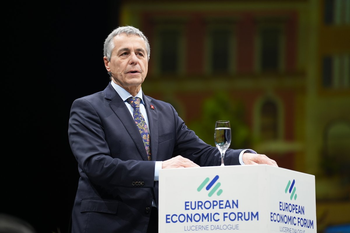 ignaziocassis's tweet image. Am «European Economic Forum» in #Luzern habe ich in meiner Rede auf die Bedeutung der Beziehungen zwischen der #Schweiz und der #EU hingewiesen:
«Die Bilateralen Verträge mit der EU sind zum Königsweg für unser Land geworden. Sie vereinen unseren Anspruch auf Souveränität und…