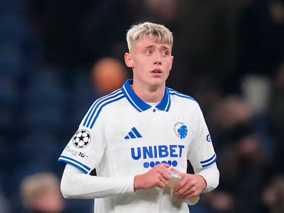 BenBocsak's tweet image. 🇮🇸 Viktor Dadason remember the name. 

Only 17 years old but just bagged his second Champions League goal of the season today. 

1.93m tall forward. Really interesting profile. 

Dominated at youth level. Currently averaging a goal or assist every 56 minutes for Copenhagen’s…