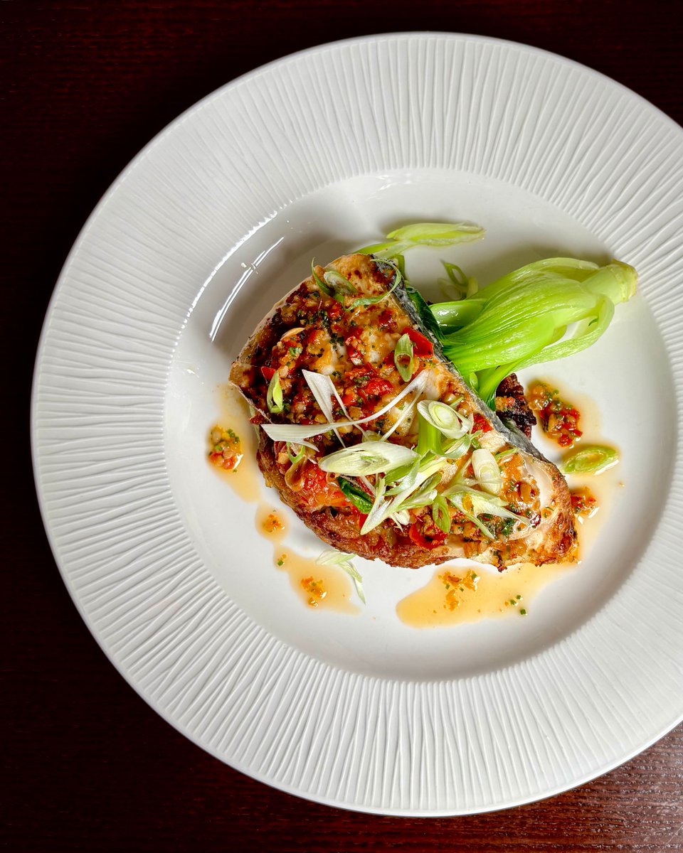 Some of our favourite evening dishes 🌛 Pan-fried salmon— shellfish &amp; winter vegetable nage, pommes cocottes &amp; pistou. Bouillabaisse— salmon, halibut, Strangford mussels &amp; tiger prawn. Roast halibut steak— Irish scallion boxty, red pepper &amp; onion compote, chilli garlic dressing.