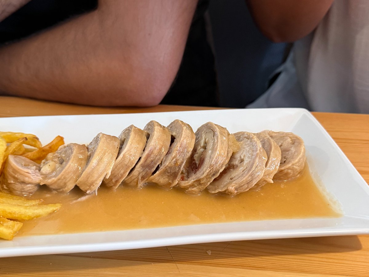 🌟 NUEVO POST | Qué ver en #Constantina: guía de este tesoro de la Sierra de Sevilla

🏰 Ruta por el pueblo
🌳 Sendero de los Castañares
🏠 Dónde alojarse
🍽️ Dónde comer
🛍️ Productos típicos
👉 Ruta completa aquí ⬇️
🔗 bit.ly/4ioNsPE