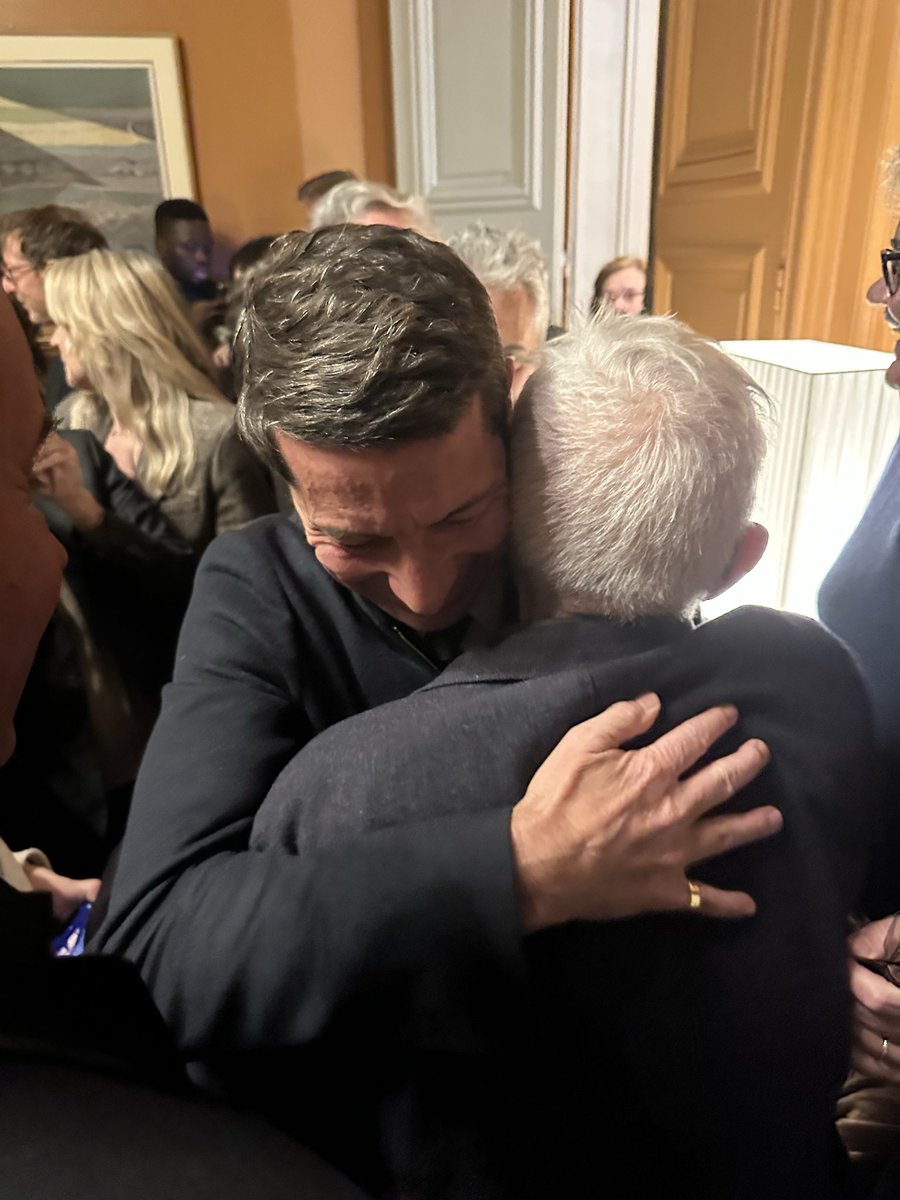 mathieulaine's tweet image. Quand Boualem Sansal retrouve @davidlisnard, il s’écrie « mon copain ! ». 
Vive les vrais défenseurs de la liberté !