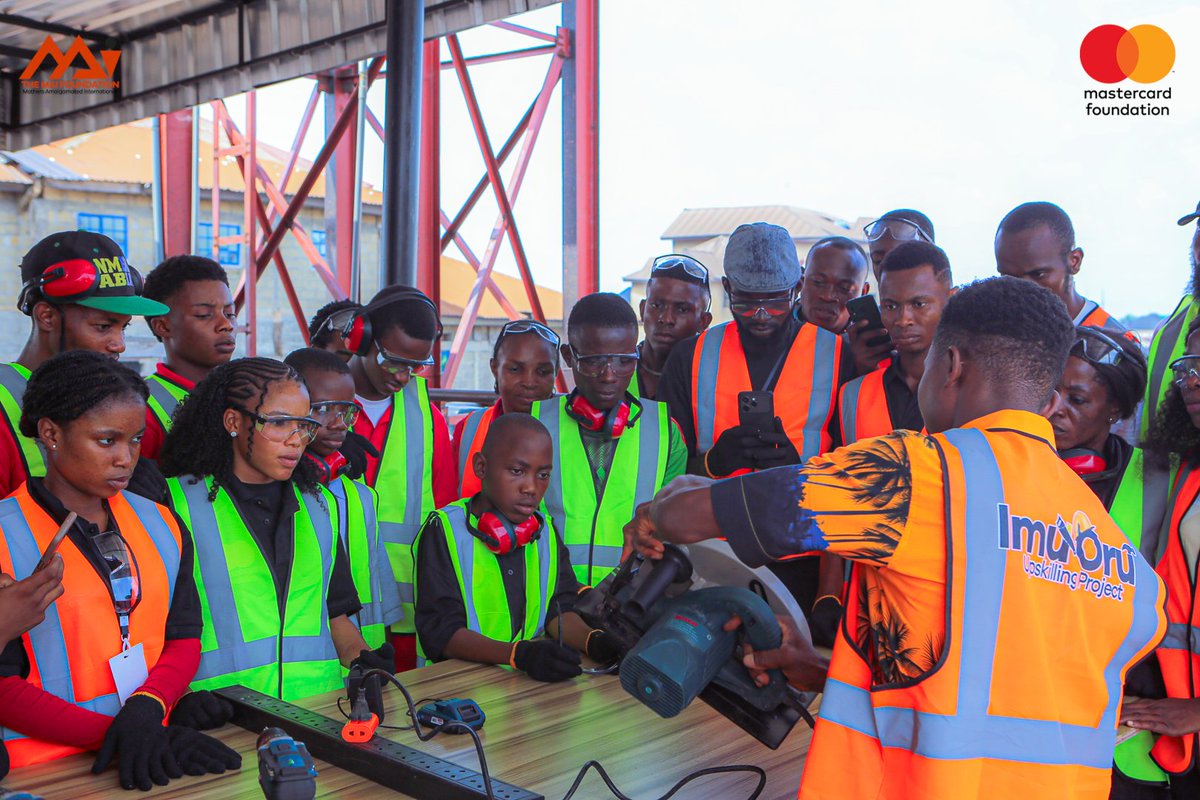 the_mai_found's tweet image. Seeing them handle tools with growing ease reminds us why this training matters. When young people build skills, they build independence too.

#YouthEmpowerment #ImuOruUpskillingProject #SkillsDevelopment #advocate