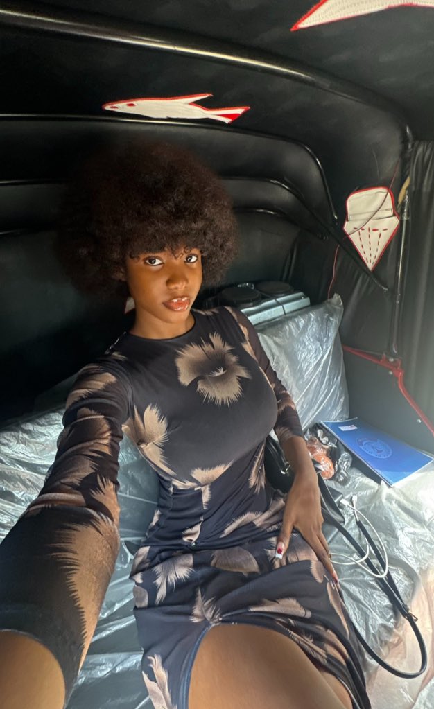 Back from school 🤎