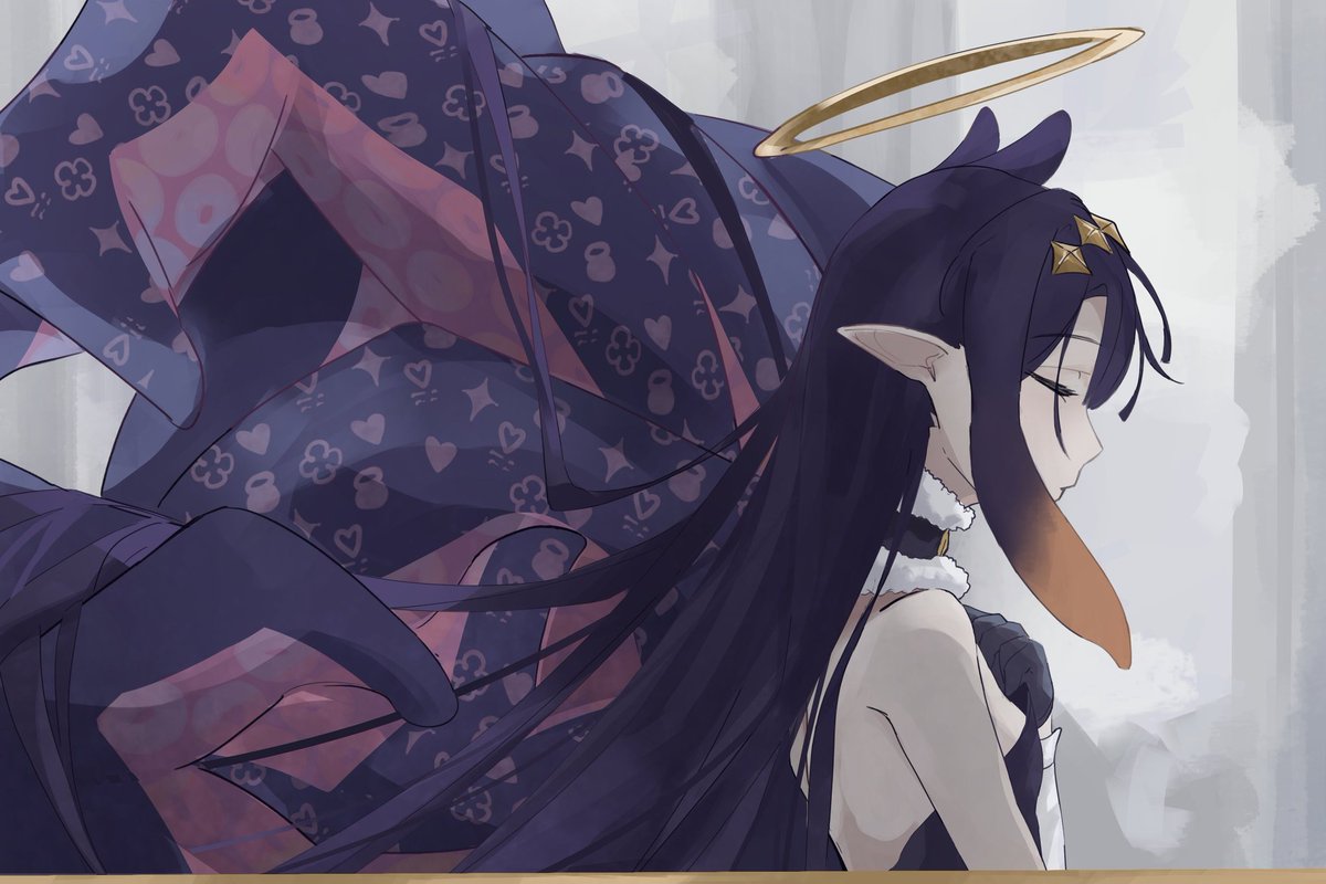 Use only ninomae art to convince people to follow you