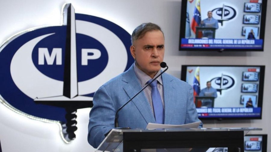 DateadoNews's tweet photo. 🚨 Fiscal Saab aseguró que Venezuela lidera récord de judicialización en la "lucha implacable" contra el tráfico de drogas

Desmintió que Venezuela sea ruta principal para el tráfico de drogas "está comprobado que casi el 100% de la droga que va hacia EEUU sale desde el Pacífico" https://t.co/fUNkTbK55b