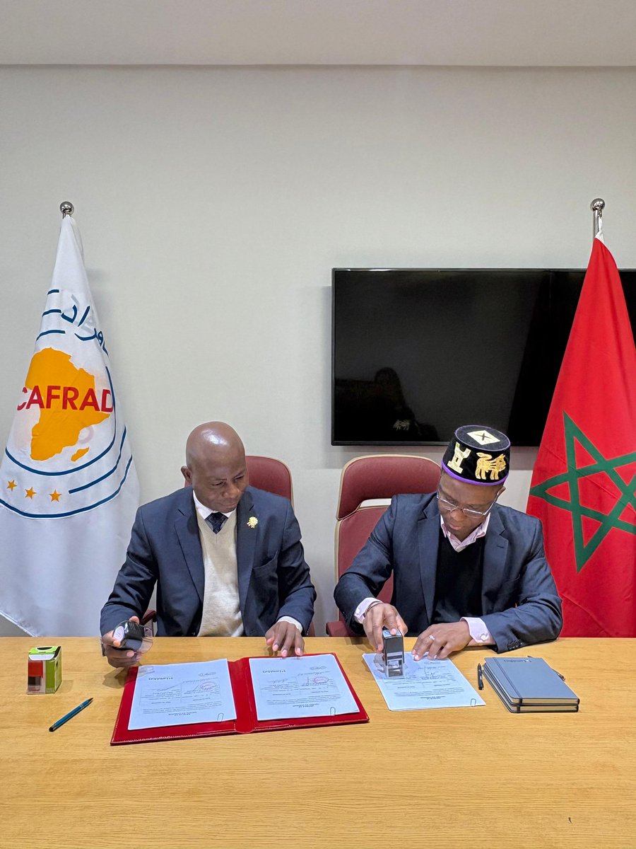 LemAfriQ tweet media