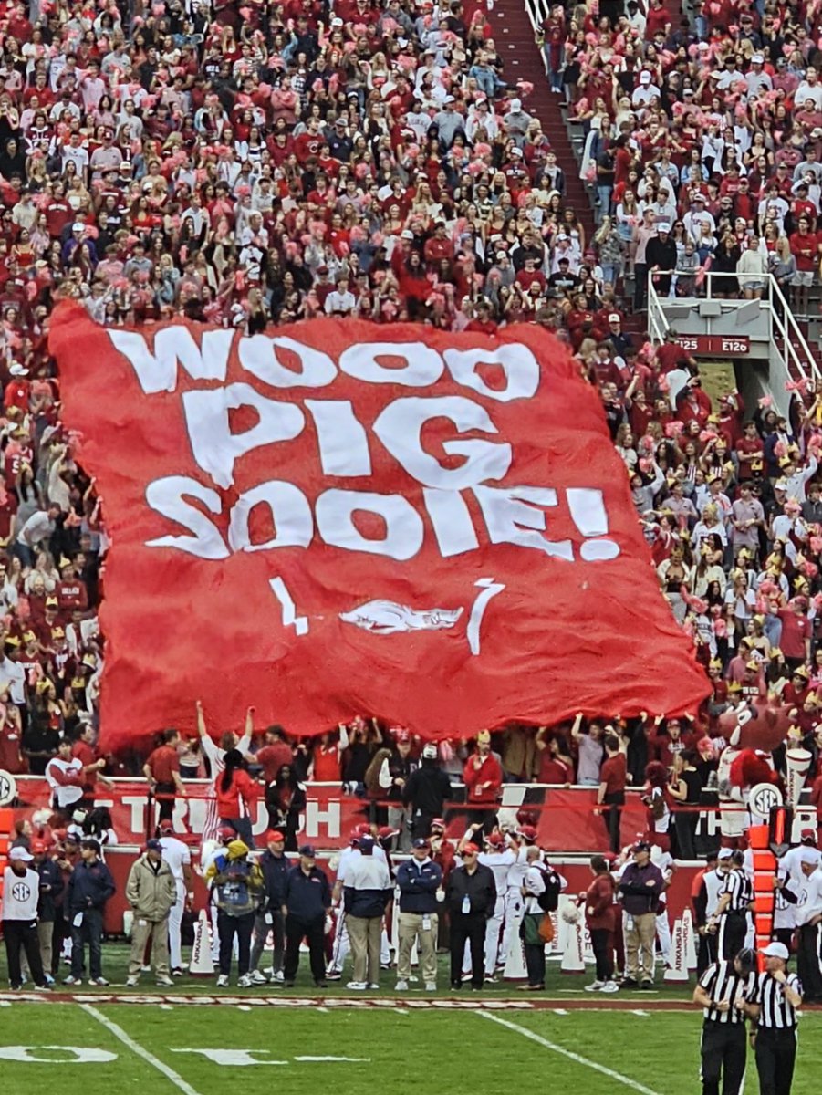 JasonBrickey's tweet photo. @CoachGolesh WooPig🐗 https://t.co/se76H7NUmF
