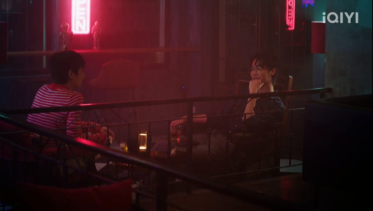 tiredofherself's tweet image. novel written by jittirain? perfect. illustrated by dew? perfect. series produced by p&apos;nuchy? perfect. paintings being drawn live on the set by ms. naisu? perfect. offgun as the main couple? perfect. i literally couldn&apos;t ask for anything better💯

#BurnoutSyndromeSeriesEP1