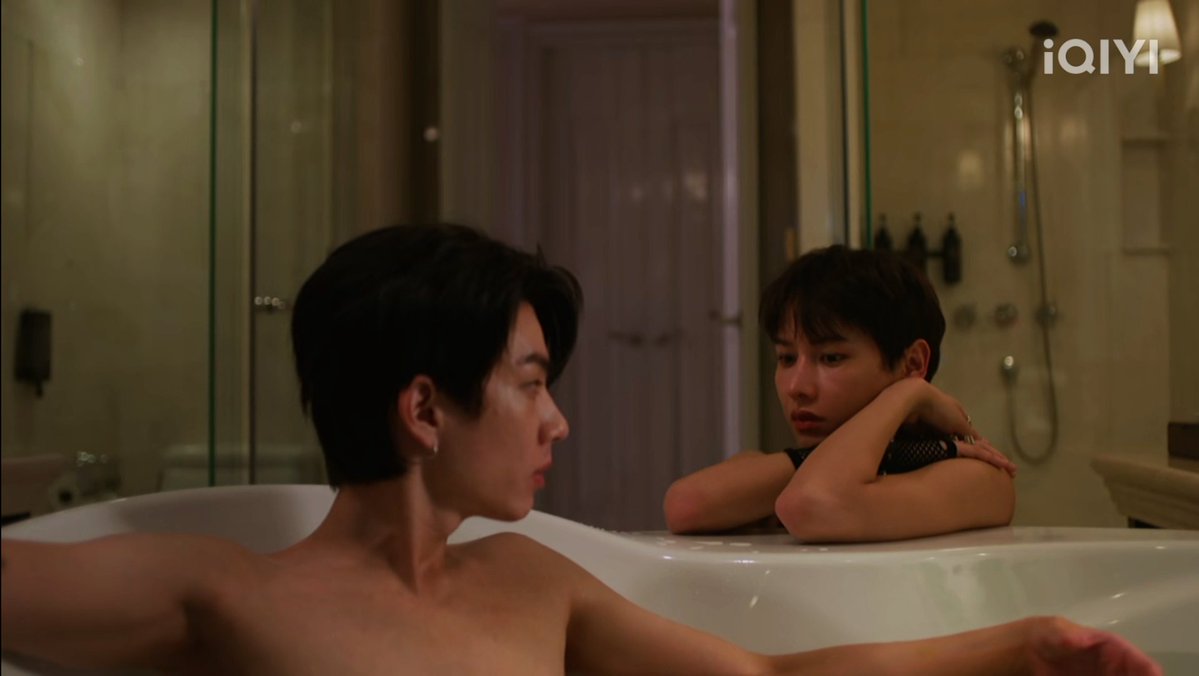 tiredofherself's tweet image. novel written by jittirain? perfect. illustrated by dew? perfect. series produced by p&apos;nuchy? perfect. paintings being drawn live on the set by ms. naisu? perfect. offgun as the main couple? perfect. i literally couldn&apos;t ask for anything better💯

#BurnoutSyndromeSeriesEP1