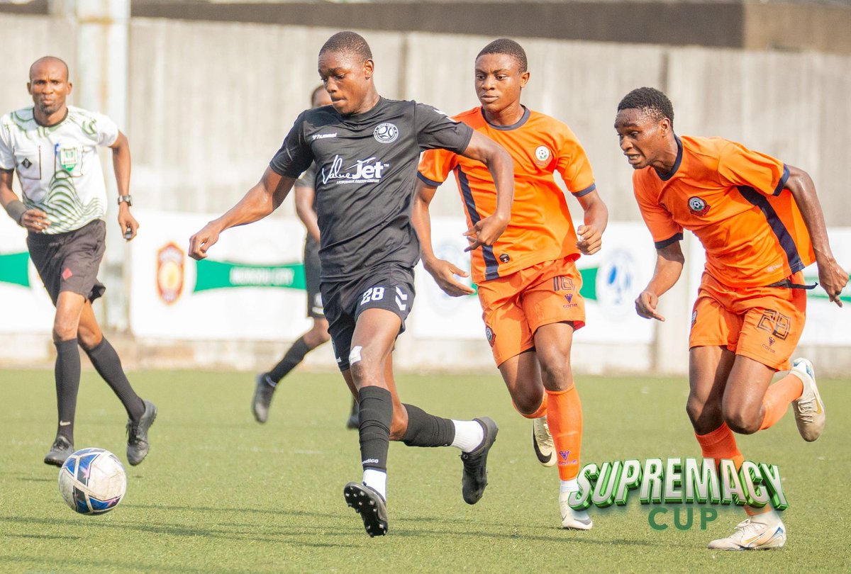 Bayoradegboyega's tweet image. Day 3 at the Lagos Supremacy Cup delivered fire!!!

Tripple 44 edged Broad City 1-0, while Real Sapphire shocked Beyond Limits 3-2 in a five-goal thriller. 

 Tarpeh Xavier (2) &amp;amp;  Ijele Daniel scored for Real Sapphire;  Saka Yusuf &amp;amp; Adeboyejo Emmanuel hit back for Beyond Limits.…