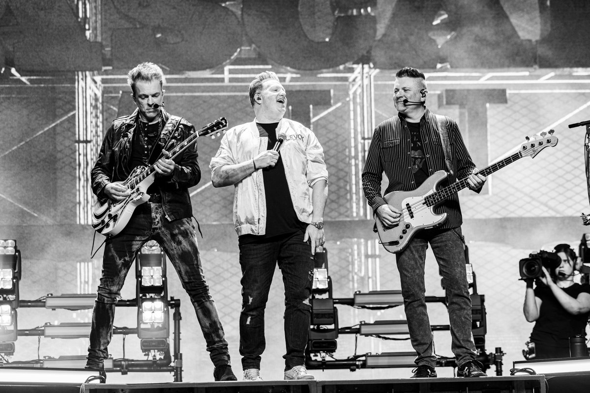 Rascal Flatts tweet media