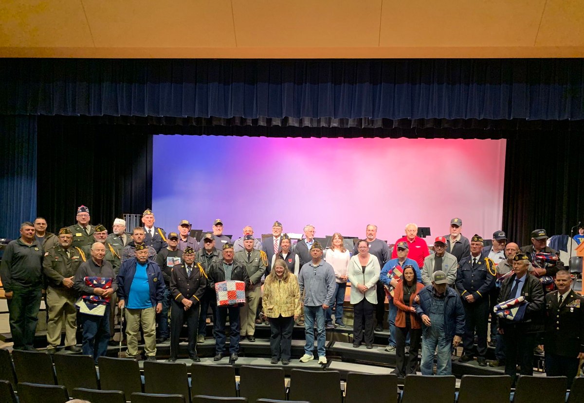 This Thanksgiving week, we're thankful for our students who give back. Mrs. Kriz's Foods class prepared food for the Veteran's Day luncheon where veterans were presented w/ a quilt of honor and treated to music performances by Wahoo &amp; Bishop Neumann.
#WahooWarriors