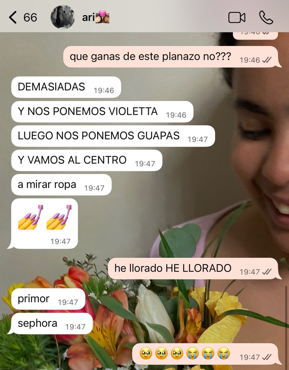 we’re just a girlss💅🏽