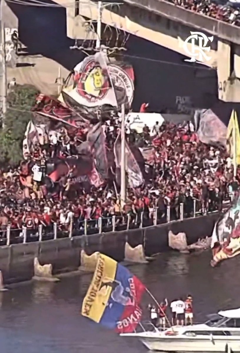 EdmengoOcta10's tweet image. A imagem que está rodando o mundo. @Libertadores @FIFAcom #Lima