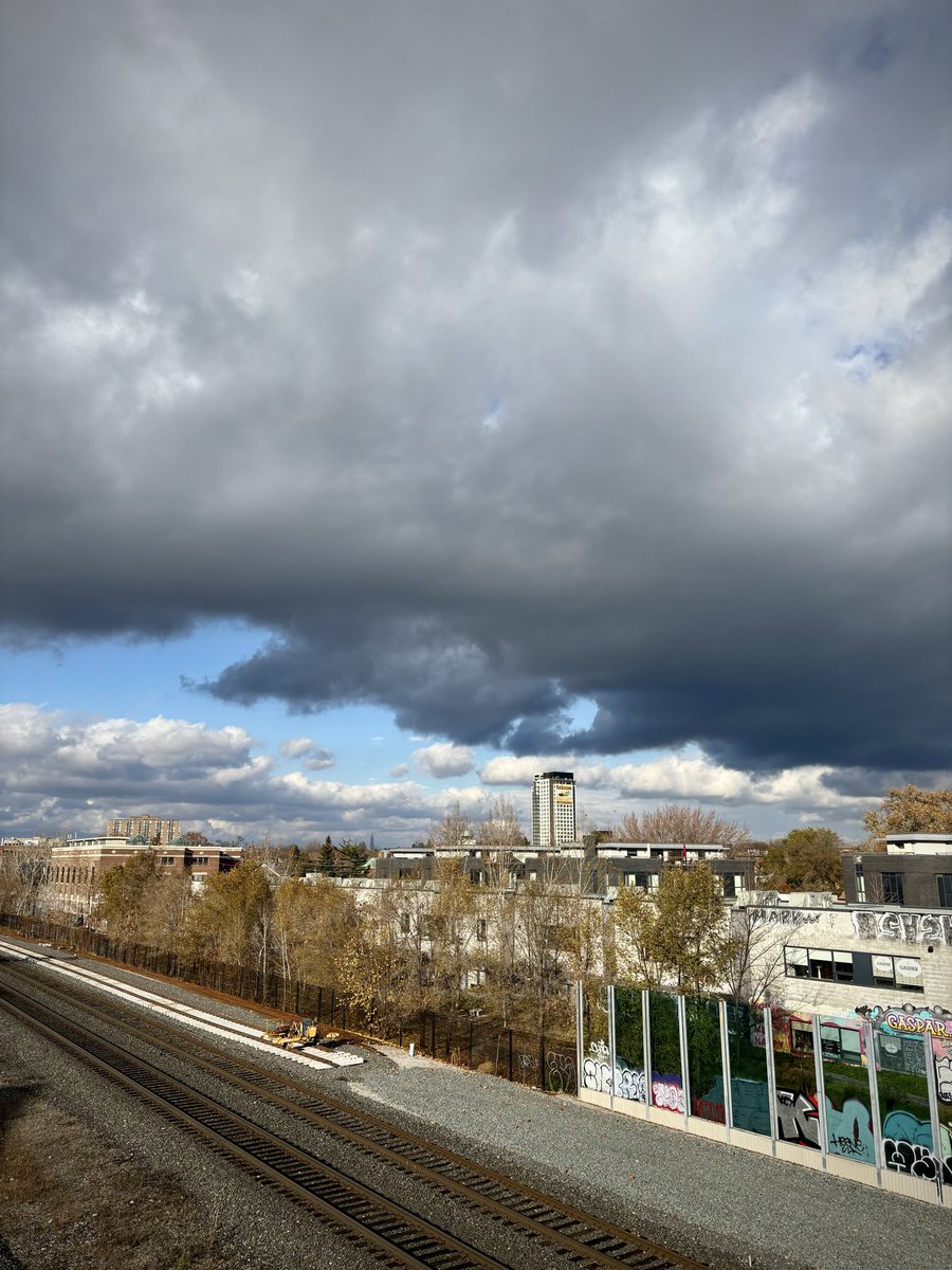 K Taylor tweet media