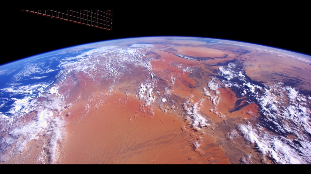 smartyrajesh513's tweet image. 🌌 The ISS has completed 25 years of continuous human presence in space — thousands of experiments, hundreds of discoveries, and our eyes set on Mars. #SpaceStation #Science #ISS